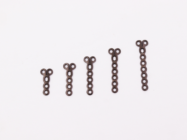 trendy Orthopedic implants interventional materials mini trauma plates of titanium