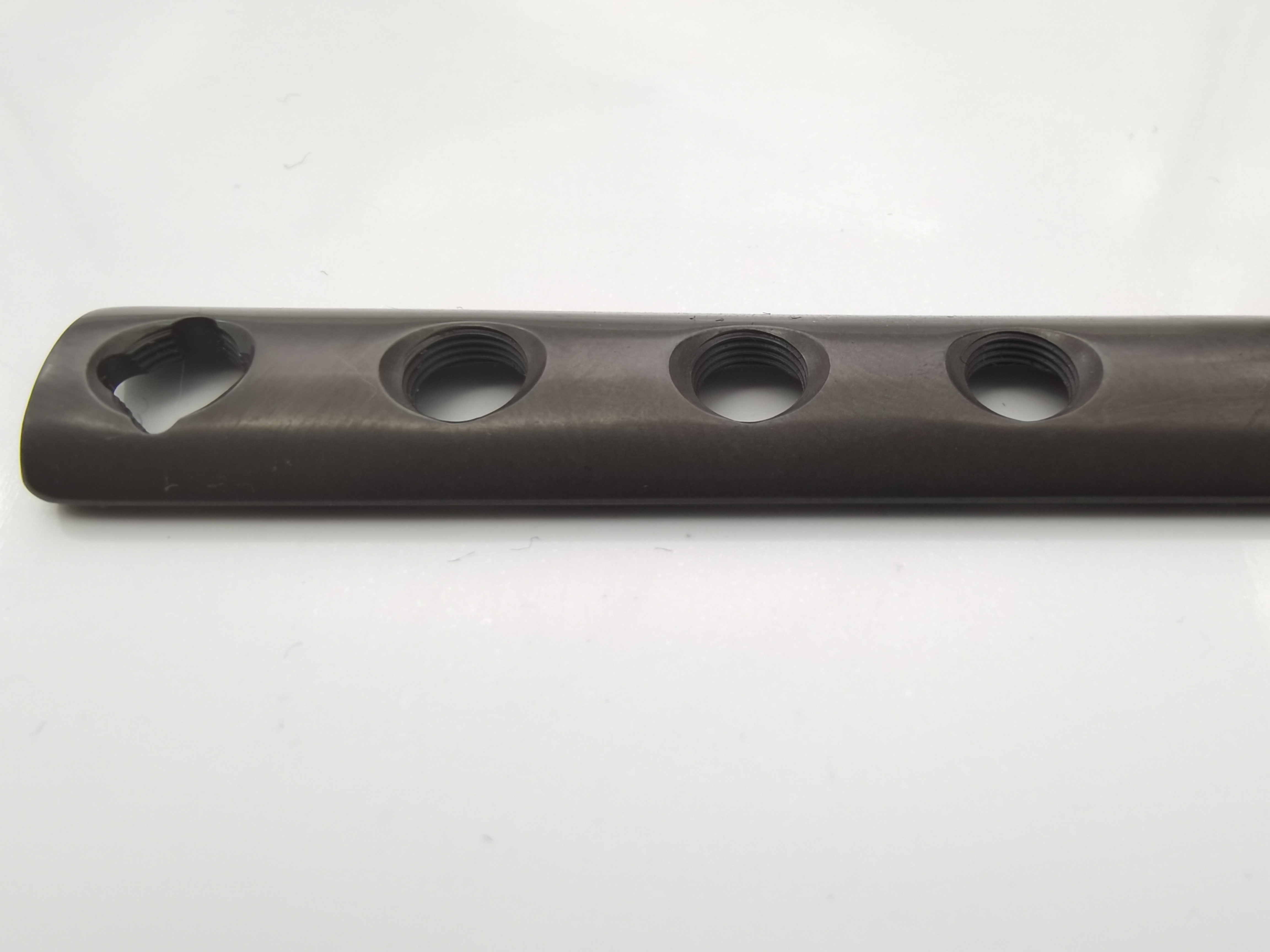 Jinlu Medical Orthopedic Implants Multi-axial one-third Tubular locking plate for ulna of pure titanium