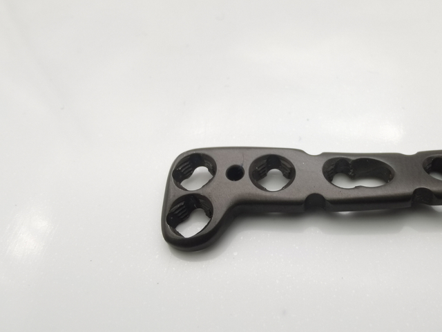 High quality Orthopedic Implants Multi-axial Distal Radius Radial Column Locking Plate