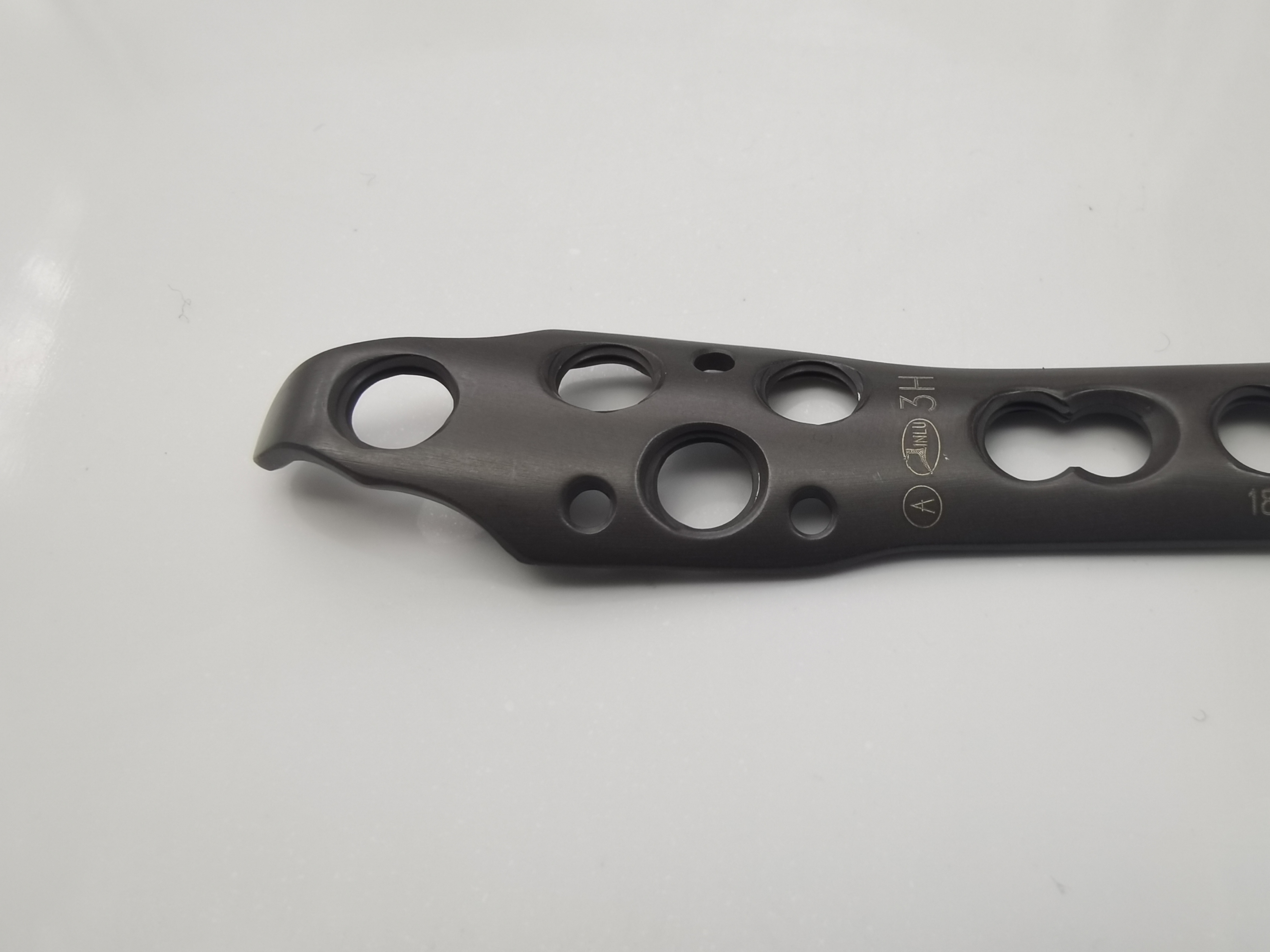 Jinlu Medical Orthopedic Implants Distal Radius/Fibular locking plate using small head screw