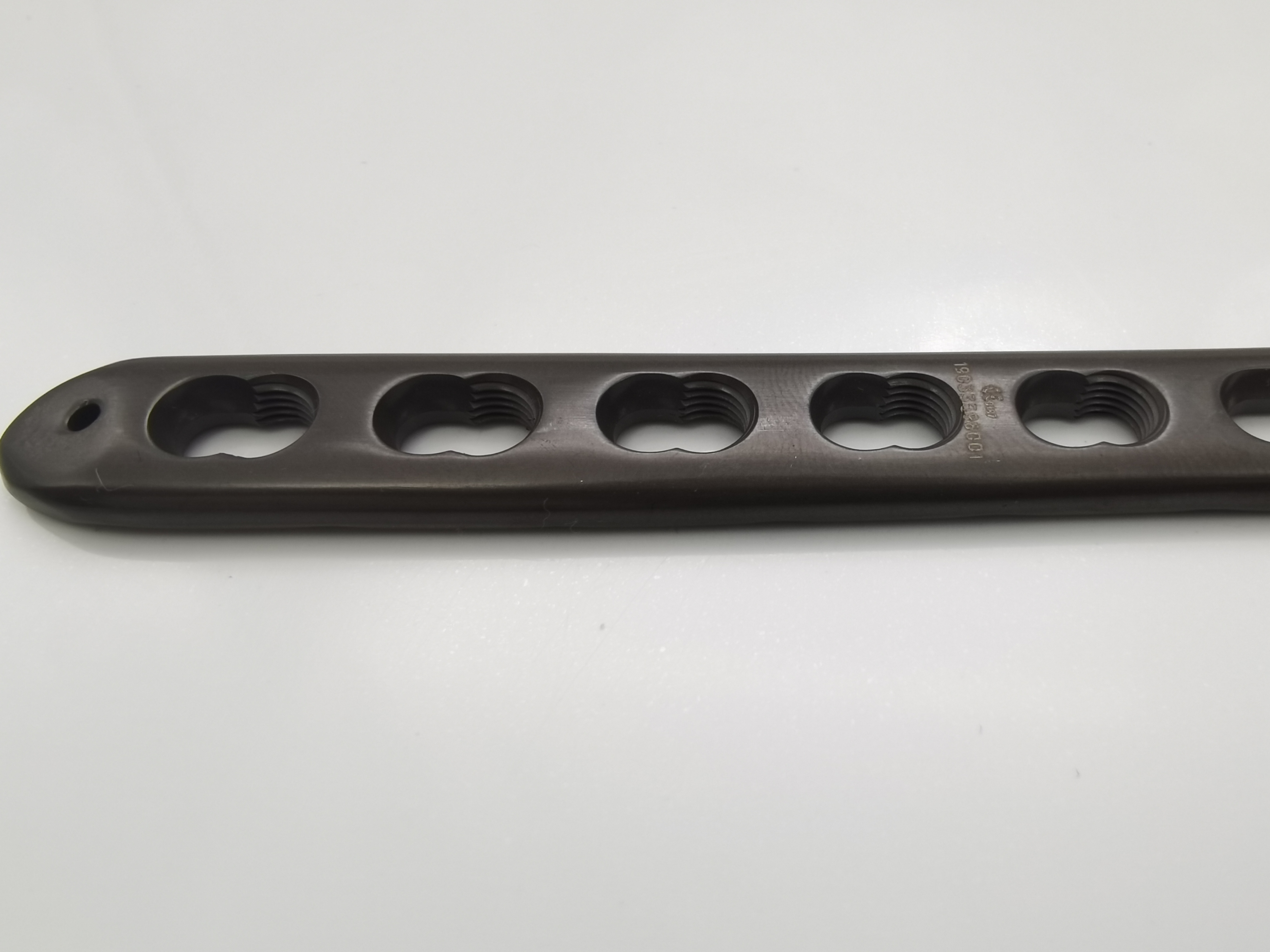 Interventional materials Orthopedic Implants Multi-axial Proximal Humeral Lateral Locking Plate for left/right